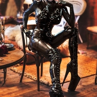 Lady Naomi Rouge - Foto 11 von 19